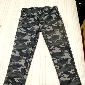 Women’s leggings.